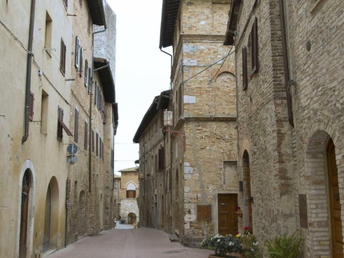 Il Prunello - Una Casa Tra Le Torri 圣吉米纳诺 外观 照片